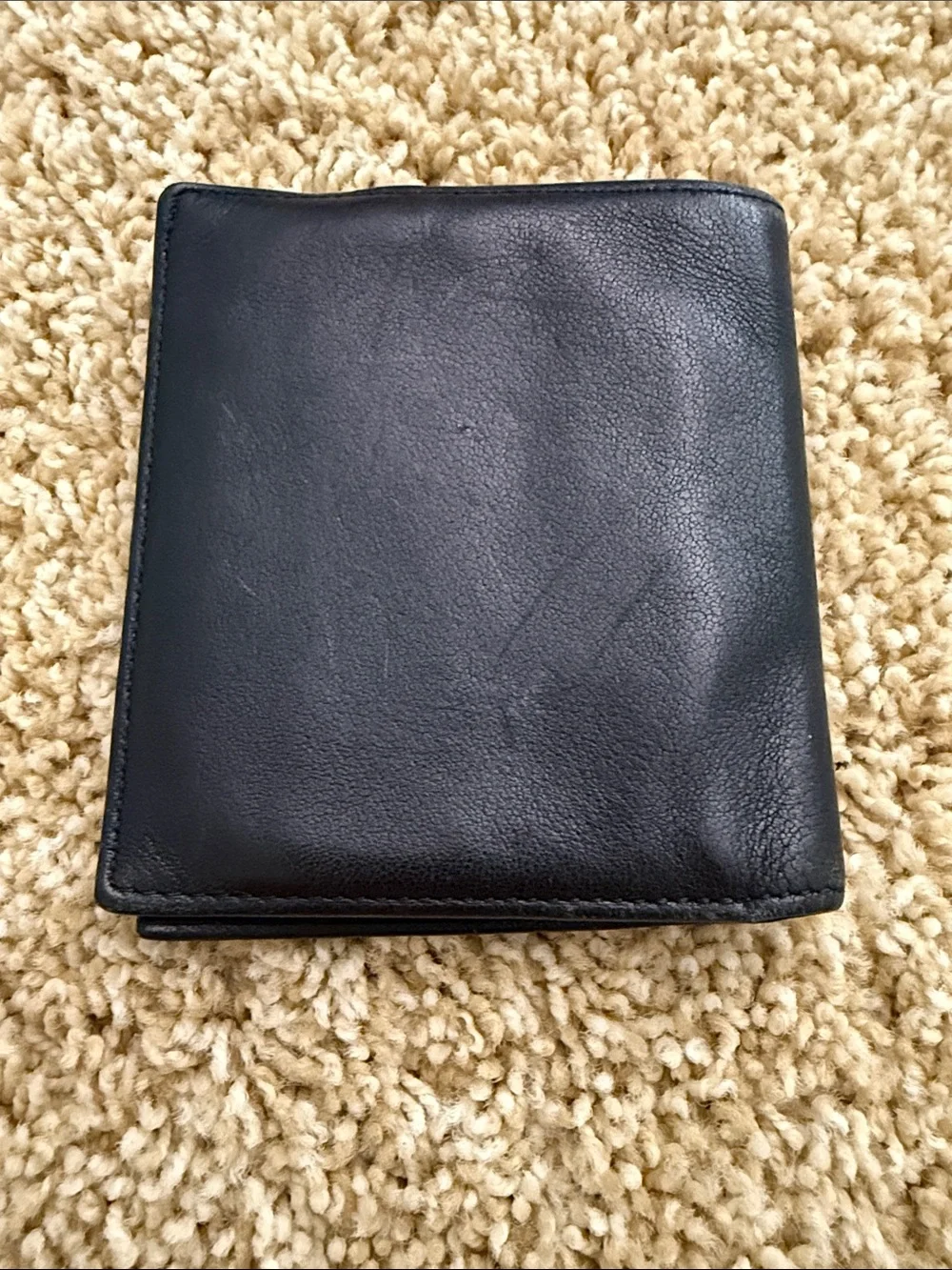 Tumi Black Leather Bi-Fold Card & Key Wallet